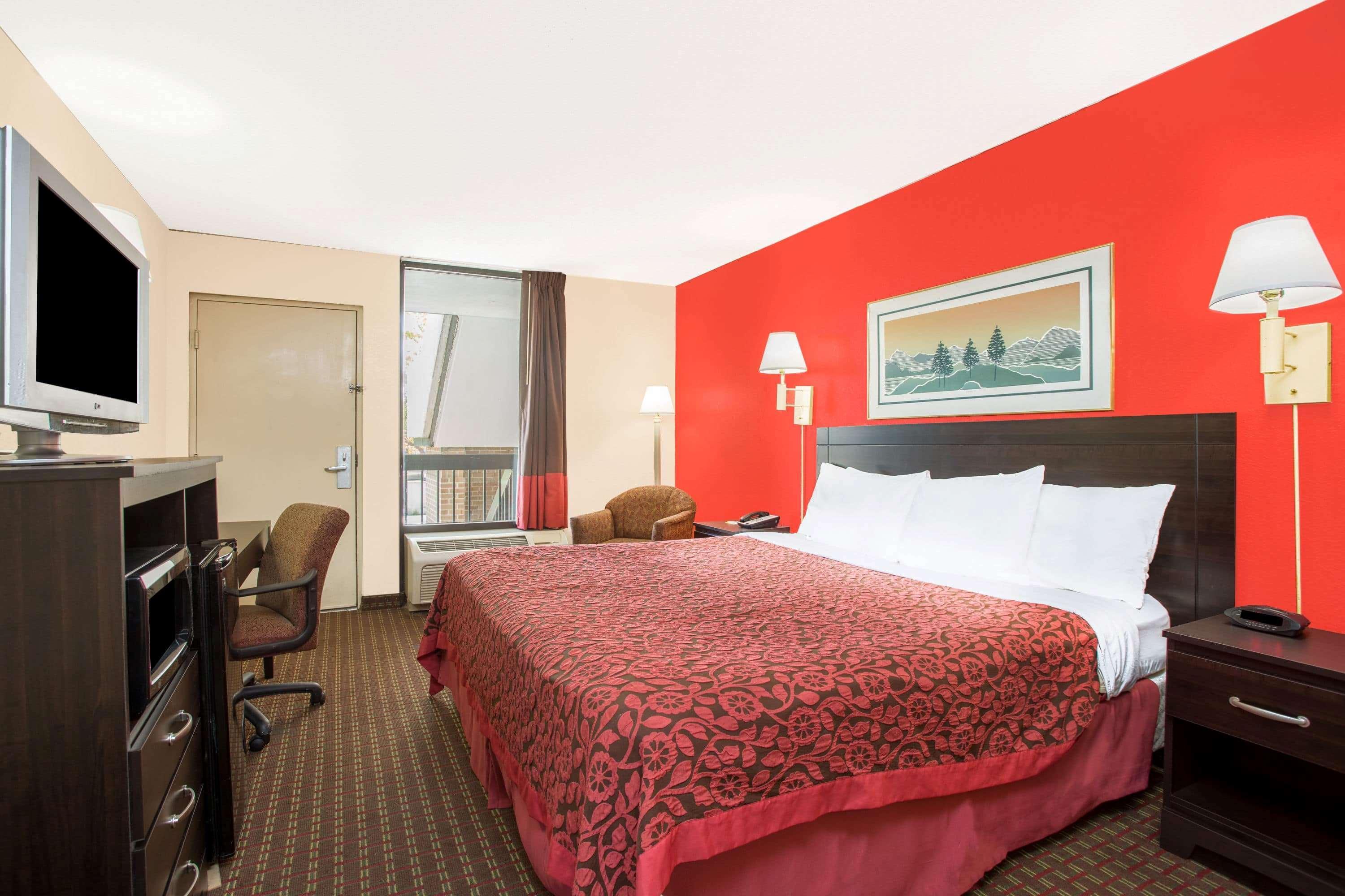 Days Inn By Wyndham Easley West Of Greenville/Clemson Area Buitenkant foto